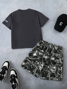 SHEIN Coolqubz 男童 (大號) 2件套，夏季新款美式復古街頭風迷彩短褲 2件套 - 灰色 - 查看 2