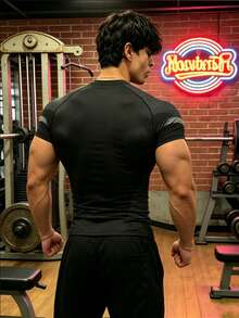 GymBeat 男士拼色休閒百搭日常旅行運動短袖T恤，健身房適用 - 彩色 - 查看 2