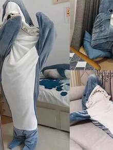 1件成人鲨鱼连帽毯子睡衣，完美展现家庭氛围。舒适的鲨鱼睡衣，柔软亲肤。可穿戴的鲨鱼睡衣口袋，使其成为送给男女的绝佳礼物之选。 - 彩色 - 查看 7