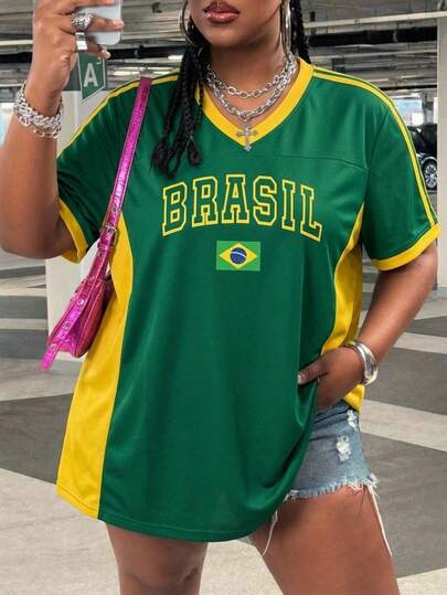 SHEIN CURVE+ Women's Green Summer Street Style City Break V-Neck Brazil Letter Print T-Shirt, Brazil Casual Retro Knit Sweater, Raglan Sleeve Baseball Shirt, World Cup T-Shirt