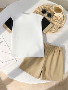 SHEIN Streecool Kids 小男孩配色拼接T恤短褲兩件套 - 卡其色 - View 2