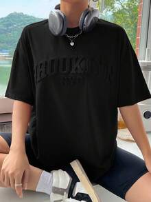 SHEIN CURVE+ Curve Plus 压纹字母“Brooklyn”黑色加大码女款 T 恤 - 黑色 - 查看 8