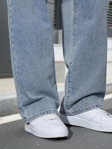Manfinity Homme Loose Fit Men's Slant Pocket Straight Leg Jeans Men's Light Wash Wide Leg Jeans - Light Wash - View 3