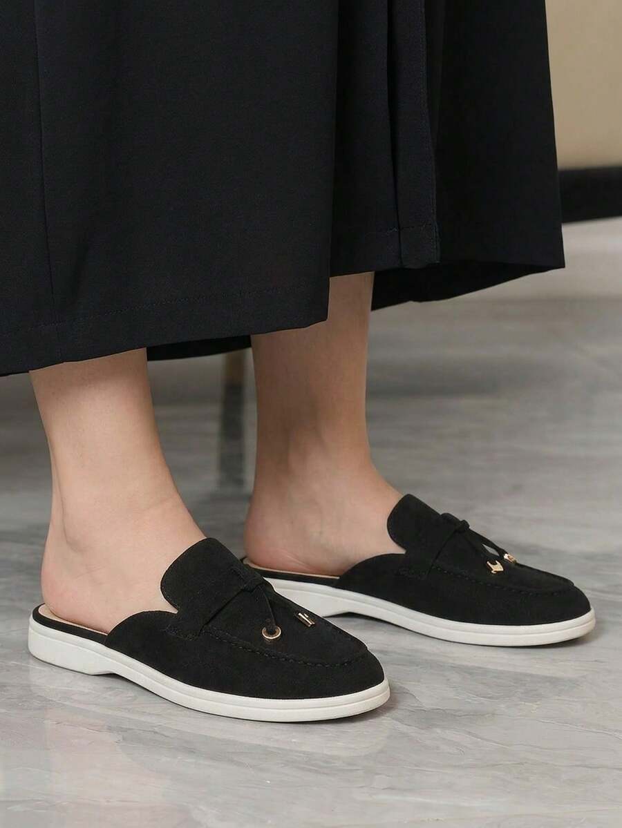 Sleekvia 女款平底瑪莉珍樂福鞋 封趾套腳式 黑色流蘇吊飾休閒通勤度假鞋 - 黑色1 - 查看 1