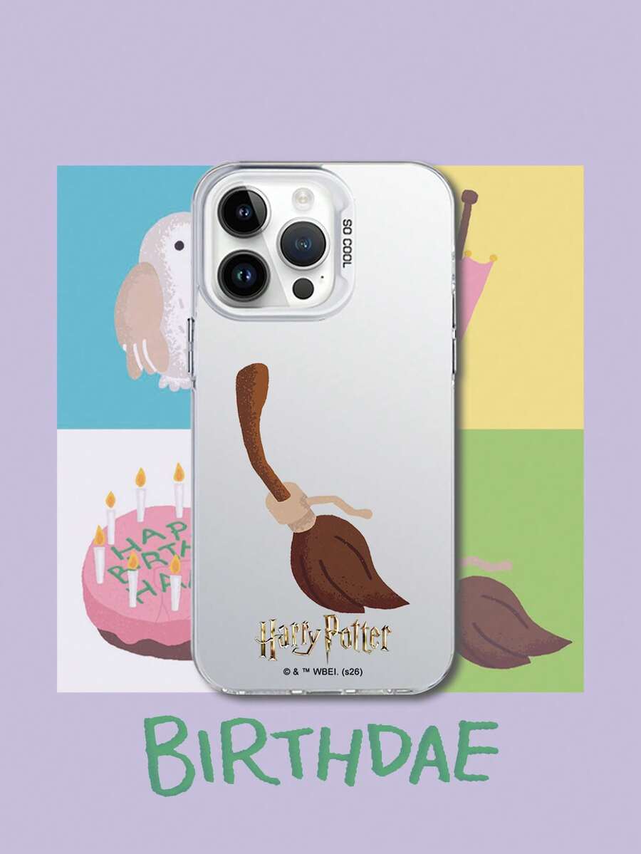 HARRY POTTER X SHEIN 哈利波特卡通飛天掃帚圖案哈利波特Logo元素活力銀色防震防摔保護手機殼,適用於Apple iPhone 13/14/15/15Pro/16/16Pro/17Pro,熱銷日常美學保護殼 - 彩色 - 查看 1