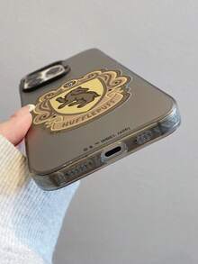 HARRY POTTER X SHEIN Harry Potter Hogwarts 四學院獅子蛇獾鷹紋章盾牌徽章活力黑防震防摔手機殼，保護套適用於 iPhone 13/14/15/15Pro/16/16Pro/17Pro，熱銷時尚風格 - 彩色 - 查看 7