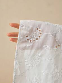 Freevana 女款短袖五分袖夾克白色刺繡寬鬆襯衫短褲套裝 優雅休閒街頭風 度假春夏季女裝 - 白色 - 查看 8