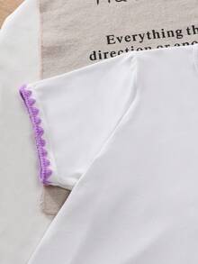 SHEIN Elladie kids 女童 2 件組春夏季套裝，圓領 T 恤與牛仔裙褲套裝，刺繡與花卉裝飾，俏皮可愛，休閒時尚，女童夏季短袖短褲套裝 - 紫色 - 查看 9