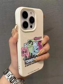 THE POWERPUFF GIRLS X SHEIN 飛天小女警全角色反派圖案 Townsville 市廣場圖案骷髏星星字母元素皮革紋白色親膚防震防摔保護手機殼，適用於 Apple iPhone 13/14/15/15Pro/16/16Pro/17Pro，熱銷日常美學保護殼 - 彩色 - 查看 4