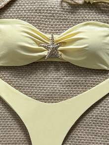 Swim Mod 女款夏季素色細肩帶海星金屬飾品高衩性感比基尼套裝 - 黃色 - 查看 6