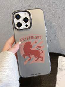 HARRY POTTER X SHEIN Harry Potter Gryffindor 站立獅子徽章條紋星星元素活力黑防震防摔手機殼，保護套適用於 iPhone 13/14/15/15Pro/16/16Pro/17Pro，熱銷時尚風格 - 彩色 - 查看 8