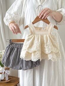 SHEIN 2-Piece Baby Girl Fashion Casual Embroidered Lace Sleeveless Top And Shorts Set Suitable For Spring And Summer, Daily Wear - Apricot - View 7