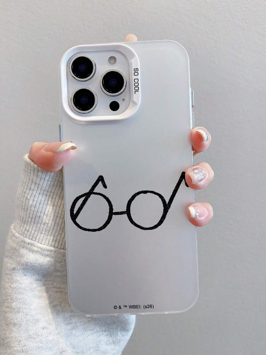 HARRY POTTER X SHEIN 哈利波特經典眼鏡傷疤標誌元素銀色防震防摔手機殼，保護套適用於 iPhone 13/14/15/15Pro/16/16Pro/17Pro，熱銷流行時尚款 - 彩色 - 查看 1
