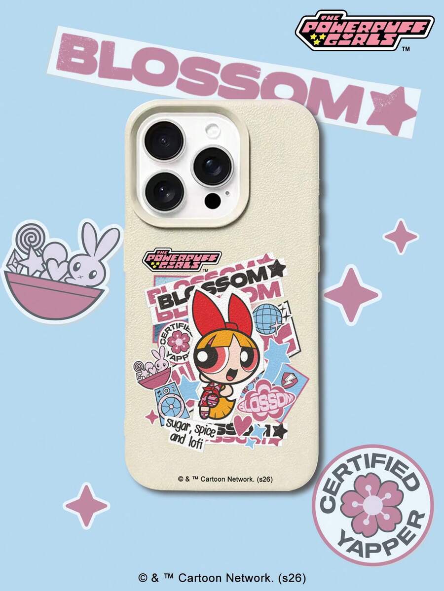 THE POWERPUFF GIRLS X SHEIN The Powerpuff Girls Blossom 卡通貼紙拼貼圖案 星星兔子迪斯可球愛心字母元素 皮革紋理白色親膚防震防摔保護手機殼,適用於 Apple iPhone 13/14/15/15Pro/16/16Pro/17Pro,熱銷日常美學保護殼 - 彩色 - 查看 1