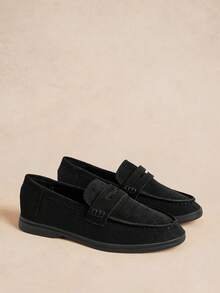 Rosivie Black Suede Loafers, Slip-On Soft-Soled Shoes, Commuter Versatile Retro Loafers - Black - View 8