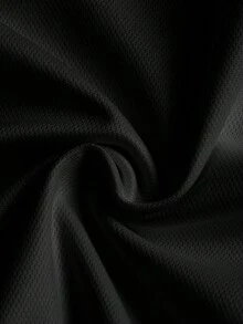 STYNVO Kemeja Polo Pria Lengan Pendek dengan Kancing Setengah Plaket dan Cetakan Huruf - Hitam - View 4