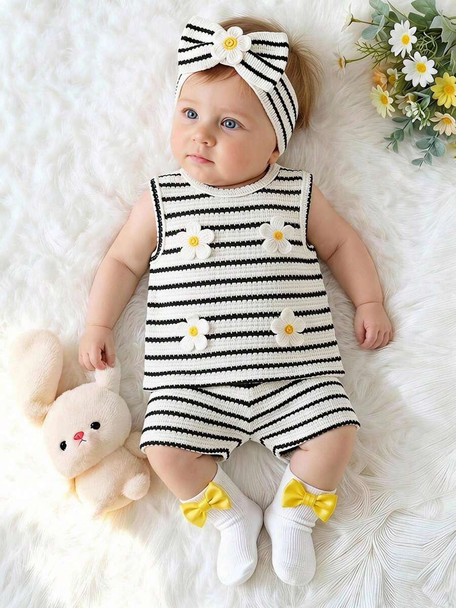 SHEIN Vintaside Kids 女嬰夏季紅色草莓拼接套裝，圓領無袖上衣搭配同款短褲，甜美風格，輕盈貼身，適合戶外玩耍、居家舒適、朋友聚會
