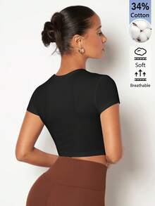 SHEIN BASICS 女款素色修身短版圓領T恤上衣 白色短版上衣 - 黑色 - 查看 6