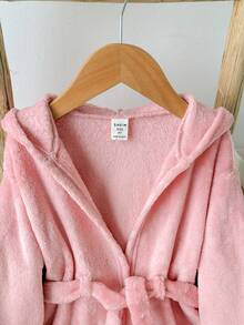 SHEIN 女童返校服裝 素色保暖內裡加厚毛絨連帽長袖綁帶家居服浴袍睡衣 秋冬套裝 - 粉色 - 查看 8