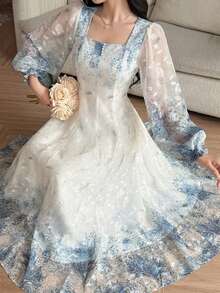 DAZY Gaun Midi Wanita Gaya Elegan Musim Semi/Panas dengan Motif Bunga di Seluruh Permukaan dan Leher V - Biru - View 6