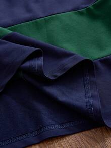 SWAVVY Kemeja Polo Lengan Pendek Pria Kasual Musim Panas Model Longgar Warna Hijau dengan Bordir Patchwork - Hijau - View 5