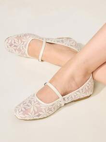 CUCCOO CHICEST 女士春夏蕾丝提花金属扣方头平底鞋，1厘米复古蕾丝面料，家居通勤购物约会旅行节日礼物 - 米色7 - 查看 2