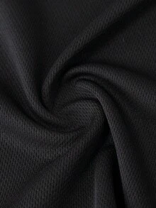 Gym Rark 男士无袖连帽拉链背心，黑色弹力面料，适合健身房锻炼，印有“No Pain No Gain”（没有付出就没有收获）字样的运动上衣，轻便透气。 - 黑色 - 查看 7