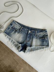 SHEIN Shorts mini de mezclilla vintage con remaches y cintura ultra baja - Neblina azul - Ver 3