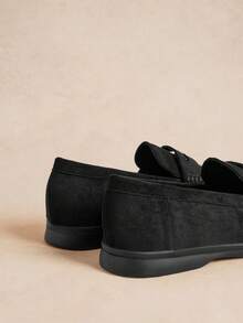 Rosivie Black Suede Loafers, Slip-On Soft-Soled Shoes, Commuter Versatile Retro Loafers - Black - View 9