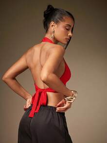 Hauture Women's Sexy Basic Casual Front Metal Closure Detail Going Out Halter Top - Red - View 2