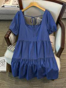 GlowEve CURVE Vestido de mujer talla grande de caliente con cuello cuadrado, elegante, de tela vaquera sintética con mangas abullonadas, diseño de volantes multicapa + lazo en la espalda, adecuado para uso diario, salidas, fiestas, citas, vacaciones - Azul - View 2