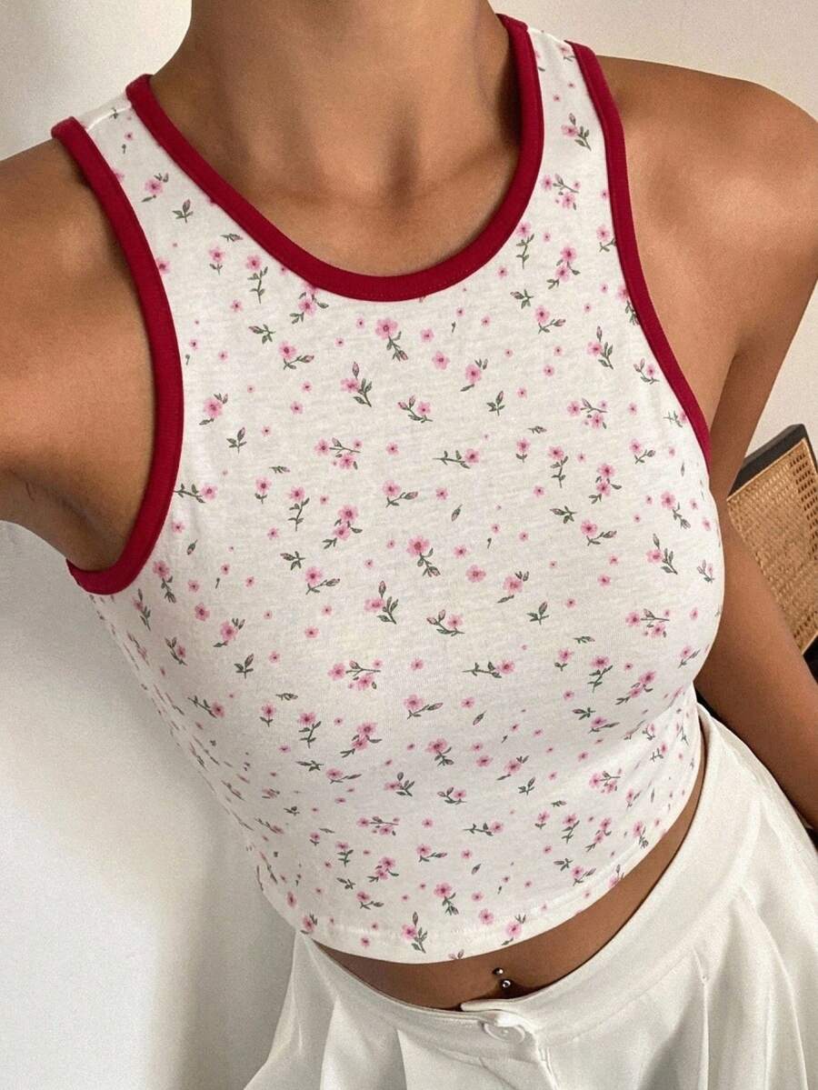 DAZY 女款花卉印花圓領對比飾邊修身百搭休閒上衣 - 紅色 - 查看 1
