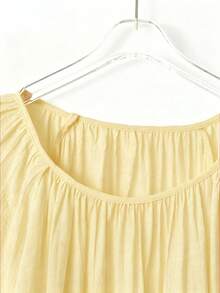 EMERY ROSE Plus Size Women's Solid Color Pleated Casual Versatile Daily Wear Blouse - Pale Yellow - View 3