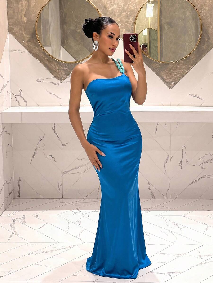 Slaydiva Women's Royal Blue Satin Maxi Dress, Halter Neck Sleeveless Bodycon Floor Length, Beach Cocktail Dinner Wedding Guest Party Sexy Elegant Summer