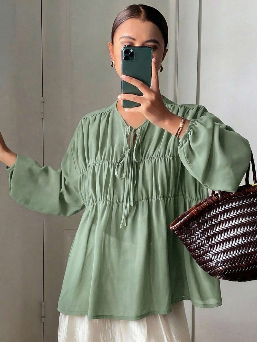 DAZY 女款素色寬鬆抽褶前綁帶長袖優雅度假風春秋冬上衣襯衫 - 綠色 - 查看 1