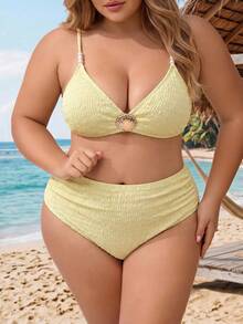SHEIN CURVE+ 大尺碼女款夏季海灘度假純色金屬裝飾細肩帶比基尼三角褲兩件式泳衣套裝 黃色 - 黃色 - 查看 3