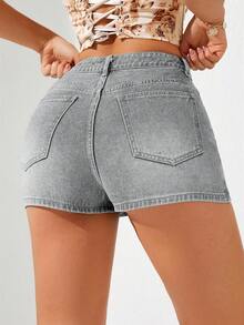 SHEIN Privé 女款休閒百搭牛仔裙褲，附口袋與鈕扣設計，適合日常穿著 - 淺色水洗藍 - 查看 2