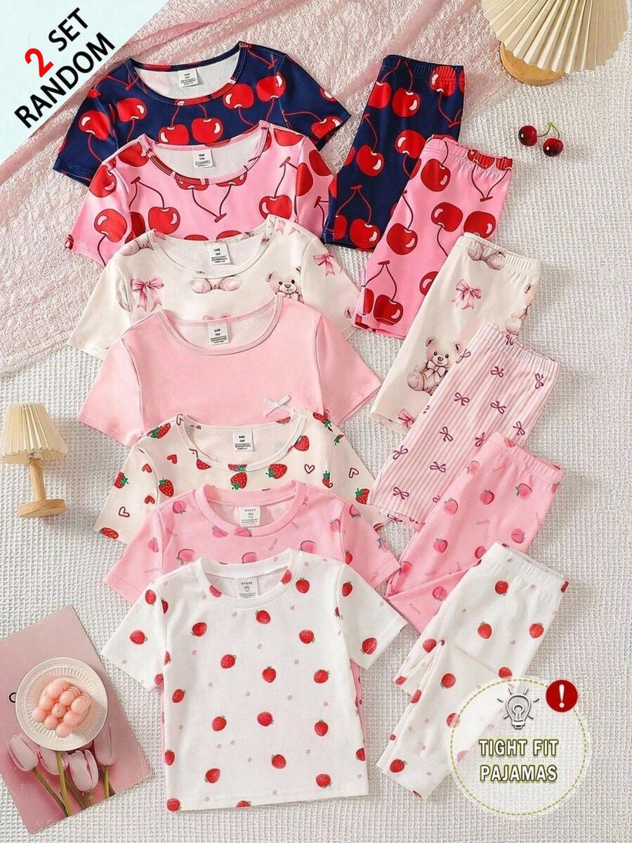 SHEIN Piyama Musim Panas Anak Perempuan Lucu Motif Kartun Stroberi, Kerah Bulat Berkerut, Lengan Pendek, Bahan Rajut, Nyaman dan Ramah Kulit, 4 Potong Pas Badan - Berwarna merah muda - View 1