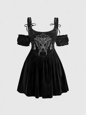 Plus Size Dark Gothic Mori Style Moth Embroidery Colorblock Court Style Square Neck Fitted Velvet Dress