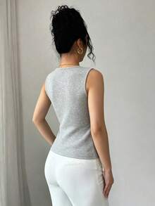 SHEIN Elenzya 夏季時尚不對稱金屬裝飾背心 - 灰色 - 查看 2