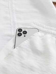 SWAVVY Conjunto de camisa de manga corta con patchwork de encaje y abotonadura sencilla para hombre, y pantalones cortos con bolsillo texturizado y cintura con cordón para vacaciones - Blanco - Ver 5