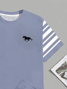 Sorvial Men's Minimalist Striped Print Blue T-Shirt & Shorts Set - Blue - View 6