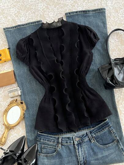 Elamini Summer Vintage Sexy Minimalist Sexy 3D Wavy Lace V-Neck Fitted Button-Up Short Sleeve Blouse For Women