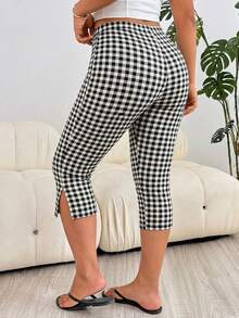 Solflare Black Plaid Plus Size Women's Fitness Clothing, Capri Length Tight Leggings, Spring/Summer Apparel - Multicolor - View 6