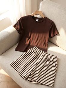 2pcs/Set Girls' Summer Elastic Knit Comfortable Casual Slim Fit Cropped Pullover T-Shirt And Matching Striped Knit Casual Elastic Shorts Set, Fashionable And Comfortable For Daily Casual, Sports And Vacation Wear - Mocha Brown - View 4