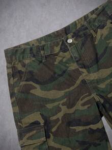 Manfinity Denimwave 男士街頭風休閒多口袋印花迷彩牛仔短褲，度假款 - 軍綠色 - 查看 4