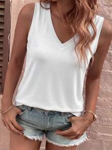 EMERY ROSE Summer Casual Basic V-Neck White Plus Size Tank Top - White - View 3