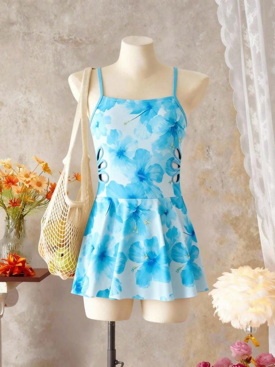 SHEIN 少女黑白镂空吊带泳衣套装,中长款吊带泳裙和泳裤两件套 - 彩色 - 查看 1