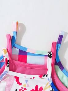 SHEIN 嬰幼兒(女童)洋裝，夏季新品，休閒可愛趣味風格，多件裝多色，無袖細肩帶修身貼身洋裝，滿版碎花印花搭配素色洋裝田園風，夏季多巴胺色系時尚可愛洋裝，柔軟舒適面料，日常時尚百搭風格，適合夏季度假、派對、聚會及其他場合，度假新品女童洋裝細節款，3件/包 - 彩色 - 查看 4