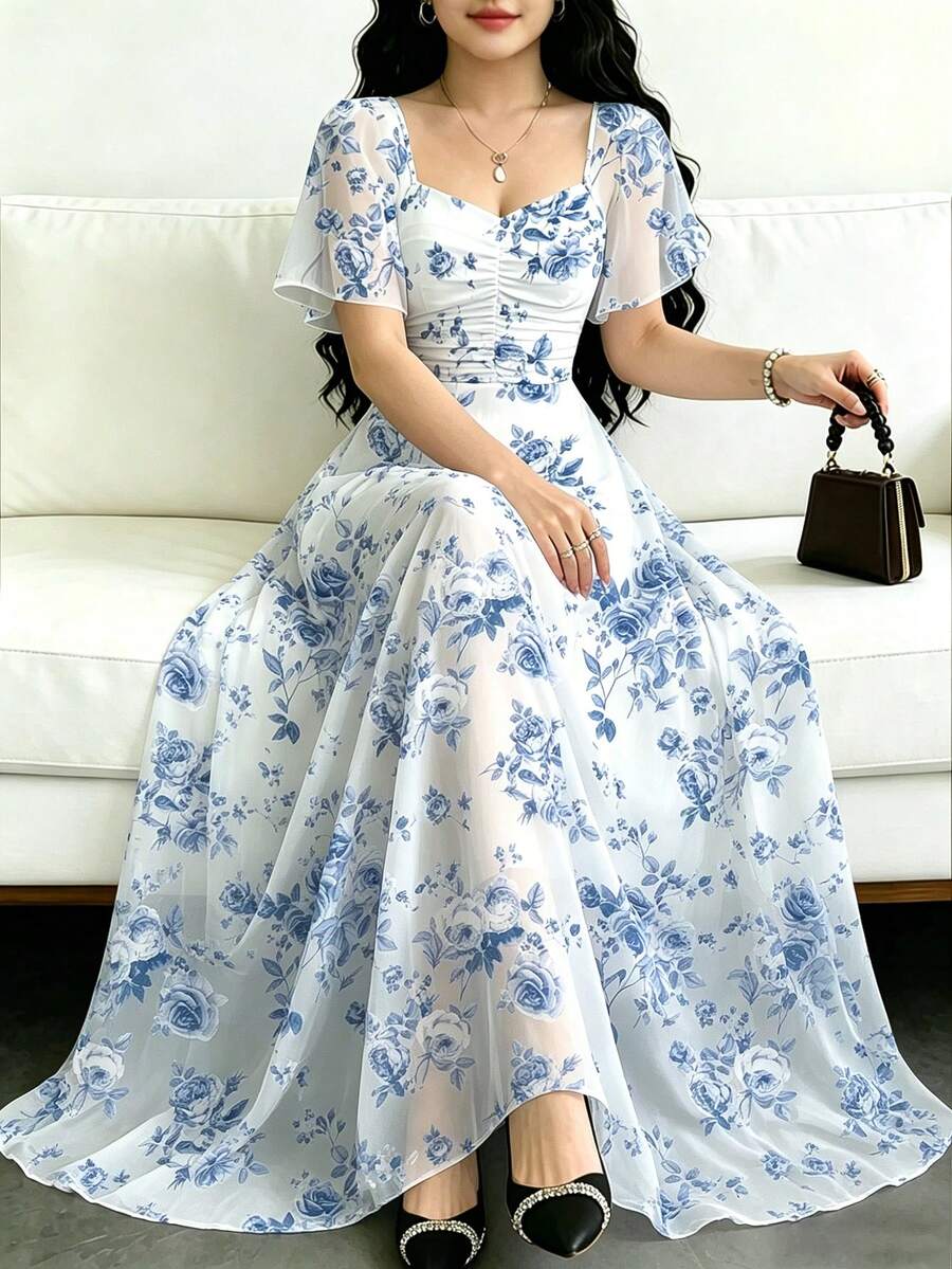 Modelyn 女款大碼鈷藍色玫瑰花卉印花法式風洋裝,時尚方領壓褶設計配飄逸袖,夏季收腰長版洋裝,適合夏季度假與日常穿著 - 彩色 - 查看 1